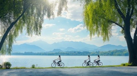 江浙滬周邊最適合自駕的地方，杭州千島湖，風(fēng)景秀麗娛樂項(xiàng)目眾多，可以坐快艇游湖