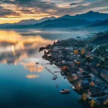 云南瀘沽湖旅游攻略：秘境打卡，摩梭文化體驗(yàn)之旅