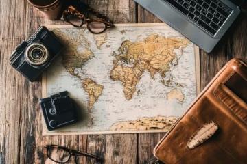 論互聯(lián)網(wǎng)對(duì)旅游業(yè)的影響——旅游新思考