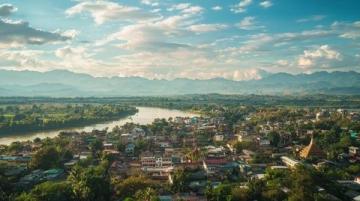 西雙版納深度游攻略：熱帶風情、文化體驗與美食探索全指南