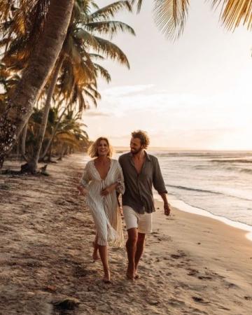 情侶旅行拍照必知姿勢，定格甜蜜瞬間，搶救刷爆朋友圈的秘密！