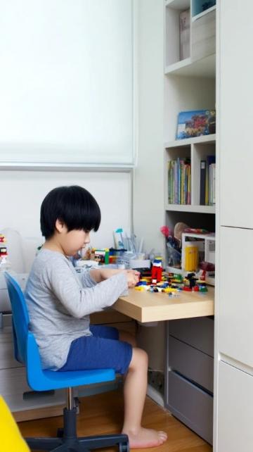 想帶孩子旅游，卻被工作忙碌打斷!