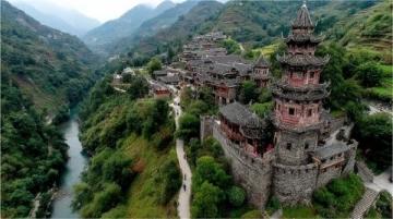 四川旅游懶人必知版：9個熱門景點(diǎn)直達(dá)指南