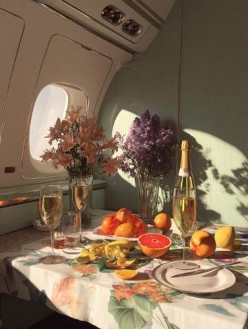 來賓旅游攻略：交通住宿美食一應(yīng)俱全