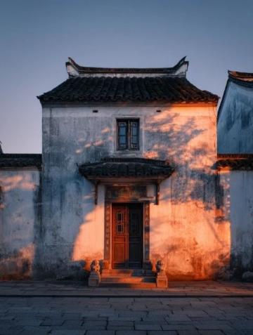 以下是針對(duì)岳陽樓及周邊景點(diǎn)的一日游攻略，結(jié)合歷史人文與自然風(fēng)光