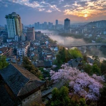 恩施七大景區(qū)純玩5天4晚、暢游大美女兒城首選線路！