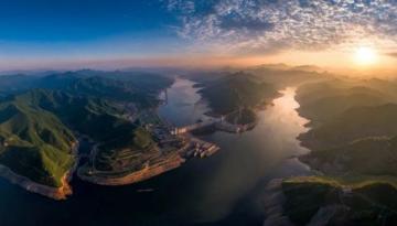 探索貴州天河潭：詳盡游記與實(shí)用攻略