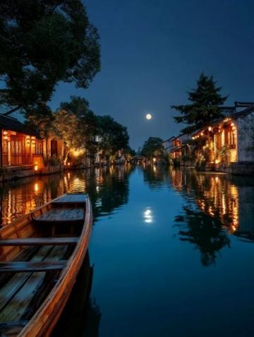 蘇州旅行美食攻略！網(wǎng)紅打卡地走起，地道美味一網(wǎng)打盡！