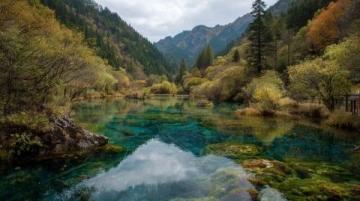 整理后赴九寨溝游覽今日開(kāi)啟九寨之旅