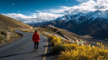 西藏自由行攻略：保姆級林芝至拉薩三日游，揭秘高原秘境之旅