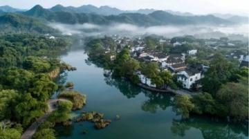 探索達(dá)達(dá)線：詳盡的自駕游指南 - 暢享達(dá)里湖之旅