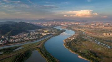 柳州:迷人的景色與傳統(tǒng)文化相結(jié)合的城市