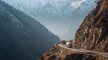 川藏線自駕：穿越絕美風光的極限之旅