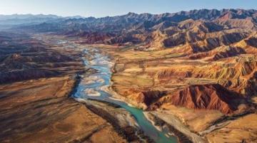 2025.7.3-7.17日為期15天長線自駕游，沿黃河開啟幾字型的旅行觀光