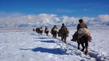 川西自駕游稻城亞丁(探秘川西秘境稻城亞丁自駕游全攻略)